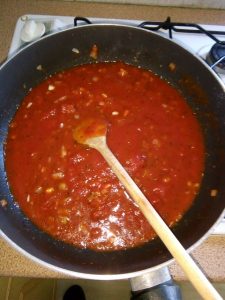 Spaghetti met tomaten-tonijnsaus